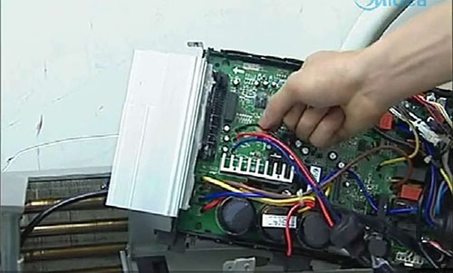 新余美的空调电话是多少